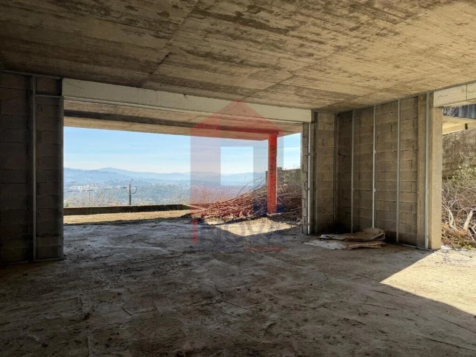 Moradia T4 para Venda em Esqueiros, Nevogilde e Travassós Foto 46