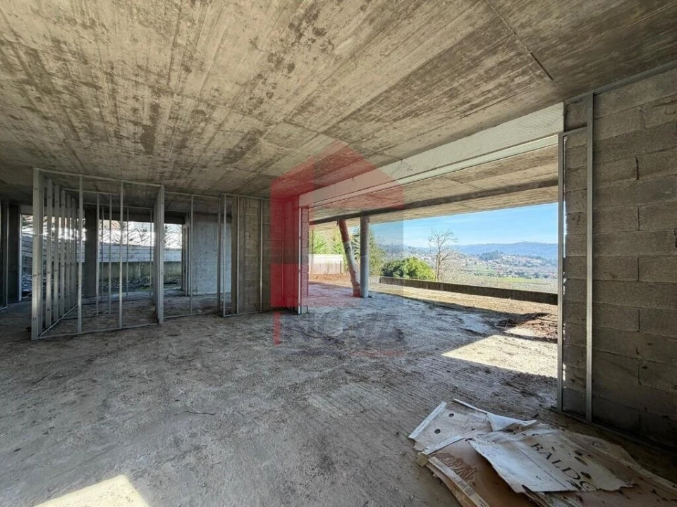 Moradia T4 para Venda em Esqueiros, Nevogilde e Travassós Foto 33