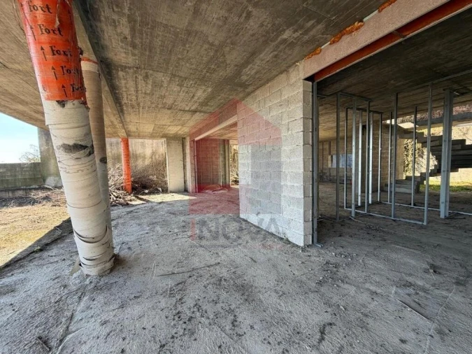 Moradia T4 para Venda em Esqueiros, Nevogilde e Travassós Foto 21