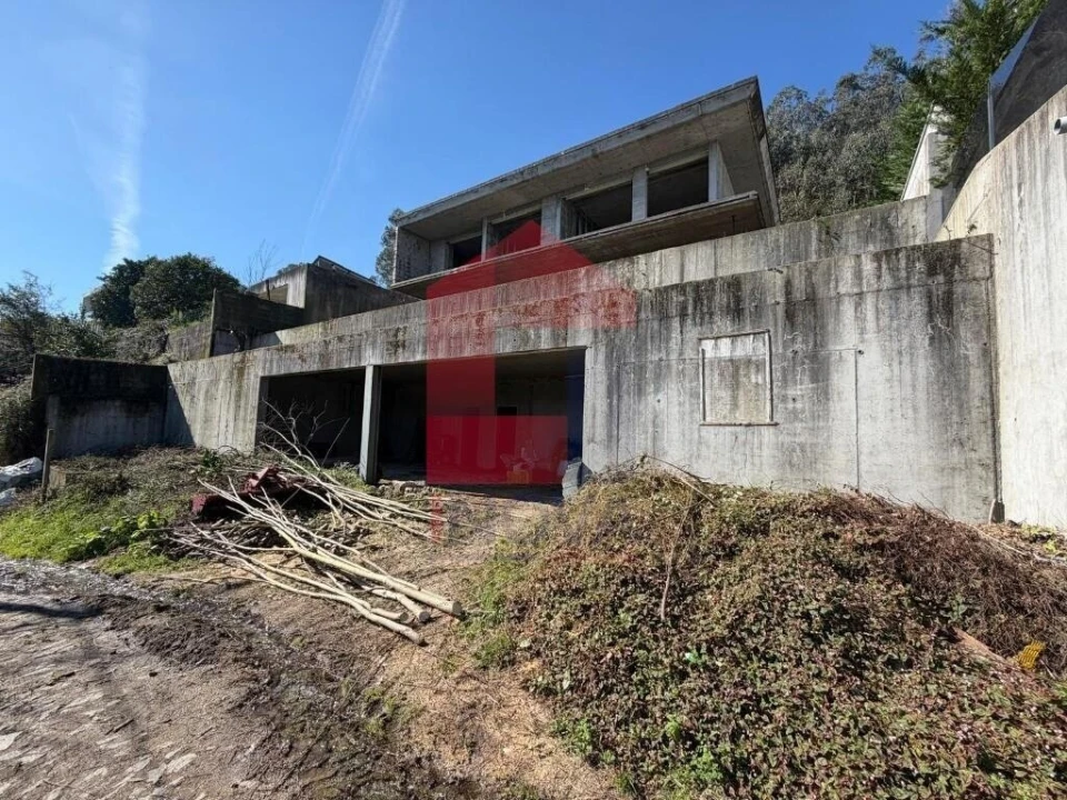 Moradia T4 para Venda em Esqueiros, Nevogilde e Travassós Foto 10