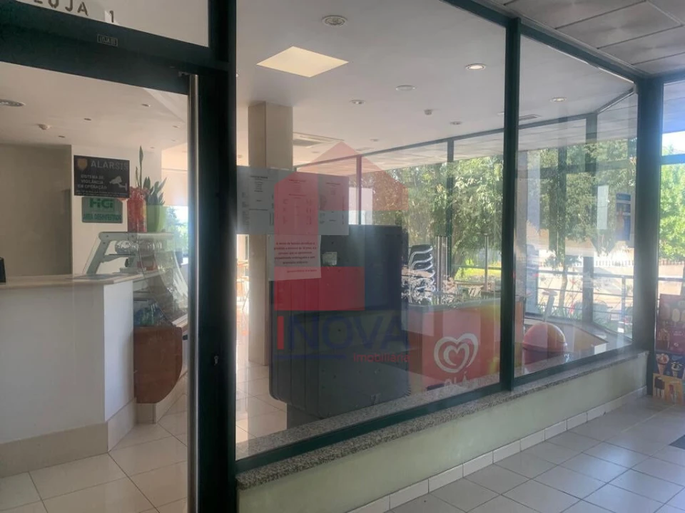 Loja para Venda em Real, Dume e Semelhe Foto 7