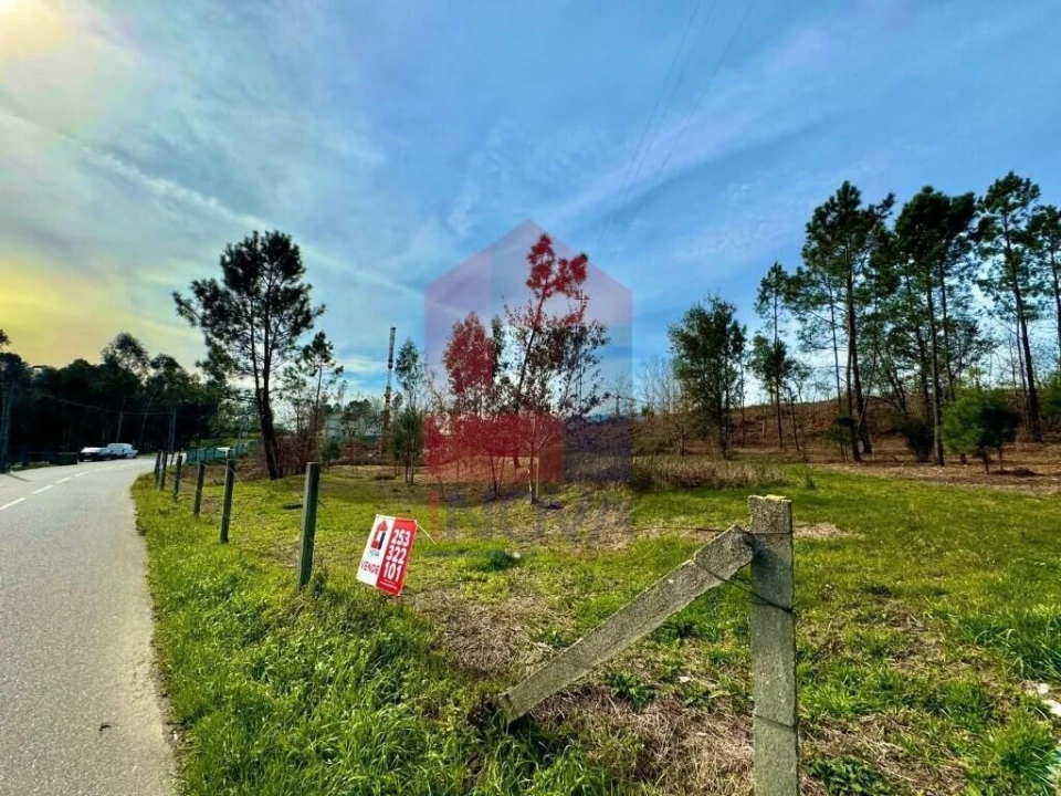 Terreno para Venda em Sande, Vilarinho, Barros e Gomide Foto 14