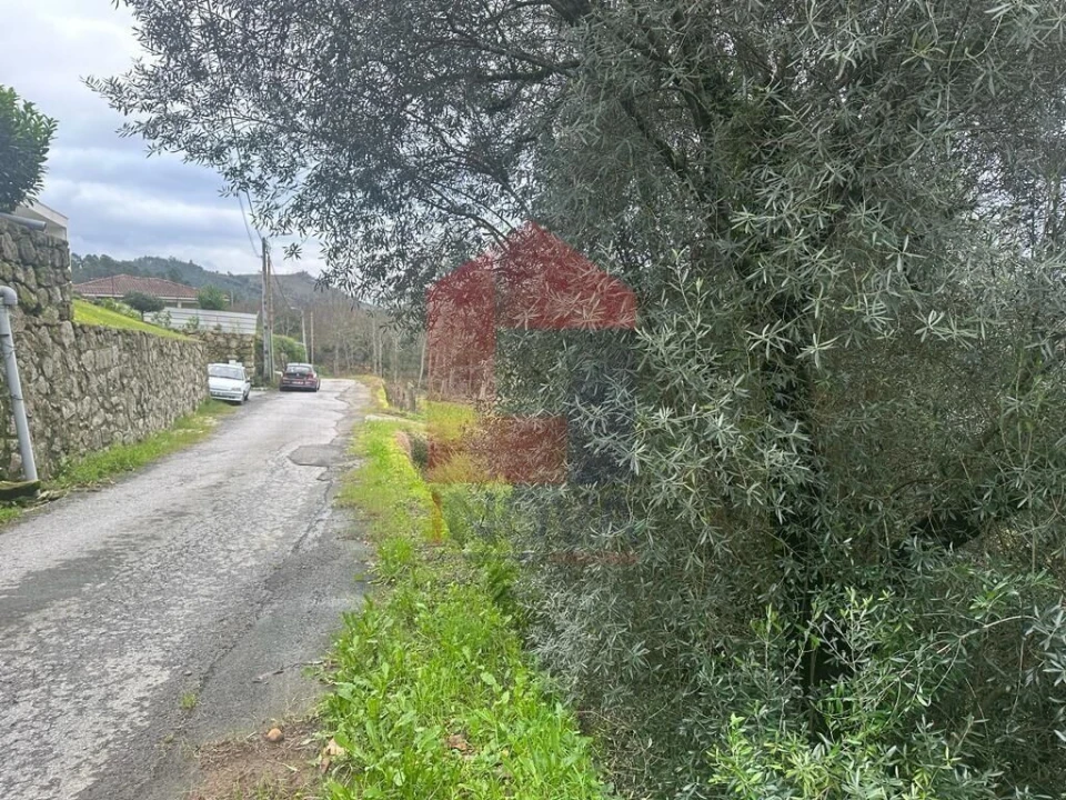Terreno para Venda em Sande, Vilarinho, Barros e Gomide Foto 6