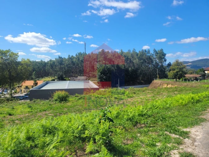 Terreno para Venda em Marrancos e Arcozelo Foto 2