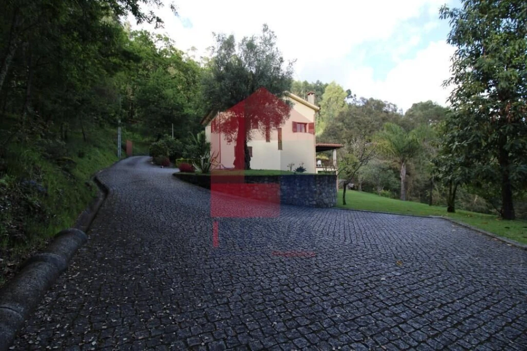 Moradia T4 para Venda em Carreiras (São Miguel) e Carreiras (Santiago) Foto 61