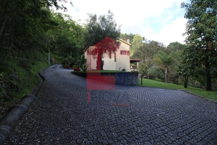 Moradia T4 para Venda em Carreiras (São Miguel) e Carreiras (Santiago) Foto 61