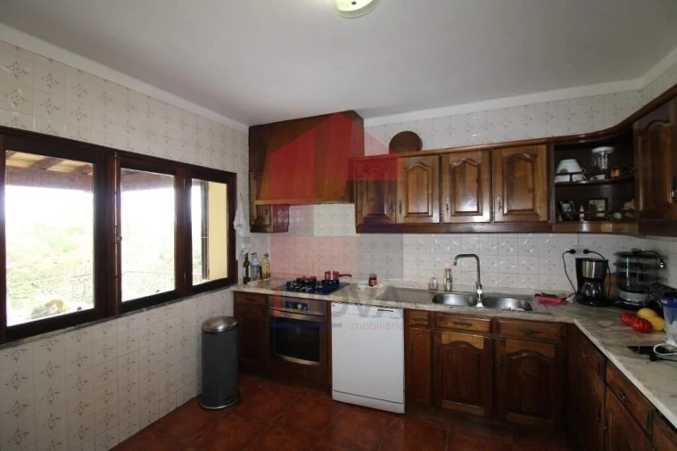 Moradia T4 para Venda em Carreiras (São Miguel) e Carreiras (Santiago) Foto 4