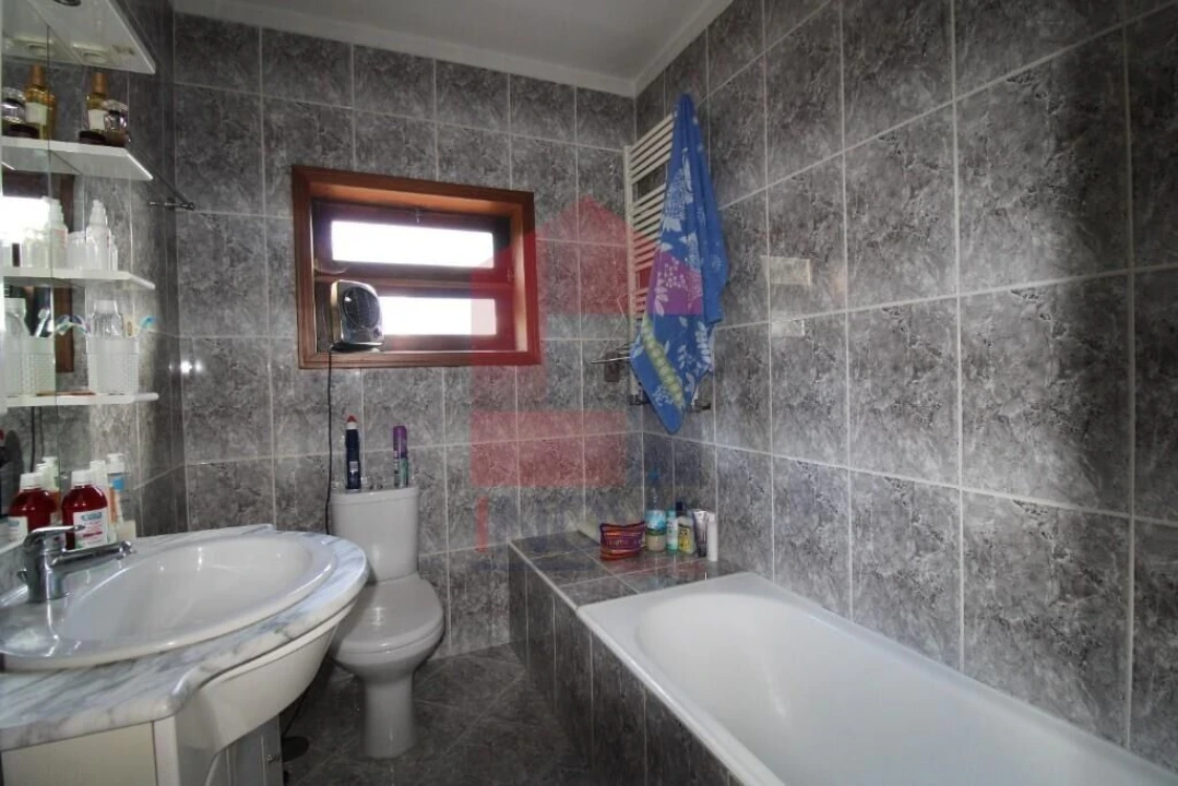 Moradia T4 para Venda em Carreiras (São Miguel) e Carreiras (Santiago) Foto 33