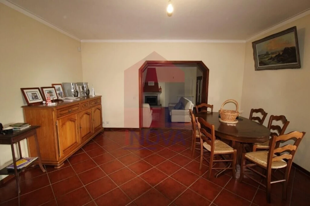 Moradia T4 para Venda em Carreiras (São Miguel) e Carreiras (Santiago) Foto 9