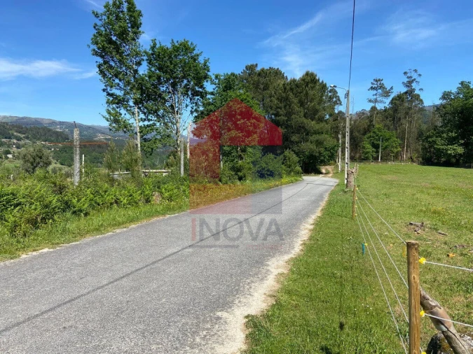 Terreno para Venda em Valbom (São Pedro), Passô e Valbom (São Martinho) Foto 11