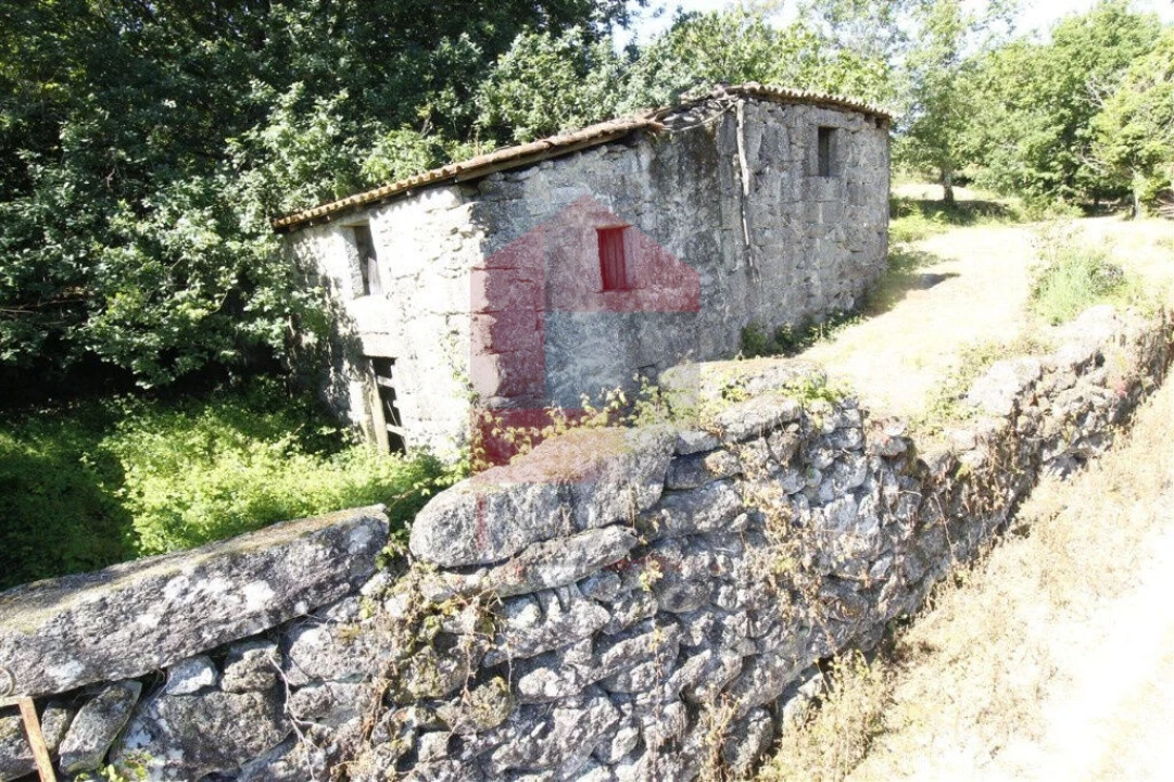 Moradia T1 para Venda em Verim, Friande e Ajude Foto 1