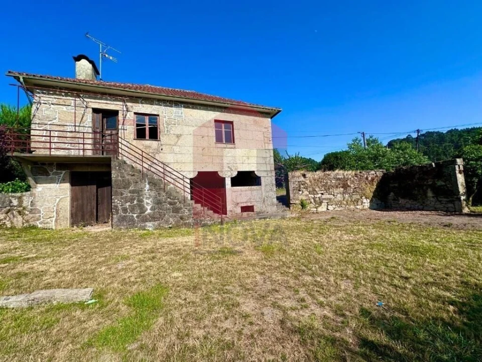 Moradia T4 para Venda em Sande, Vilarinho, Barros e Gomide Foto 18