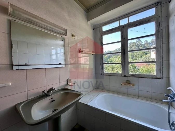 Moradia T4 para Venda em Sande, Vilarinho, Barros e Gomide Foto 8