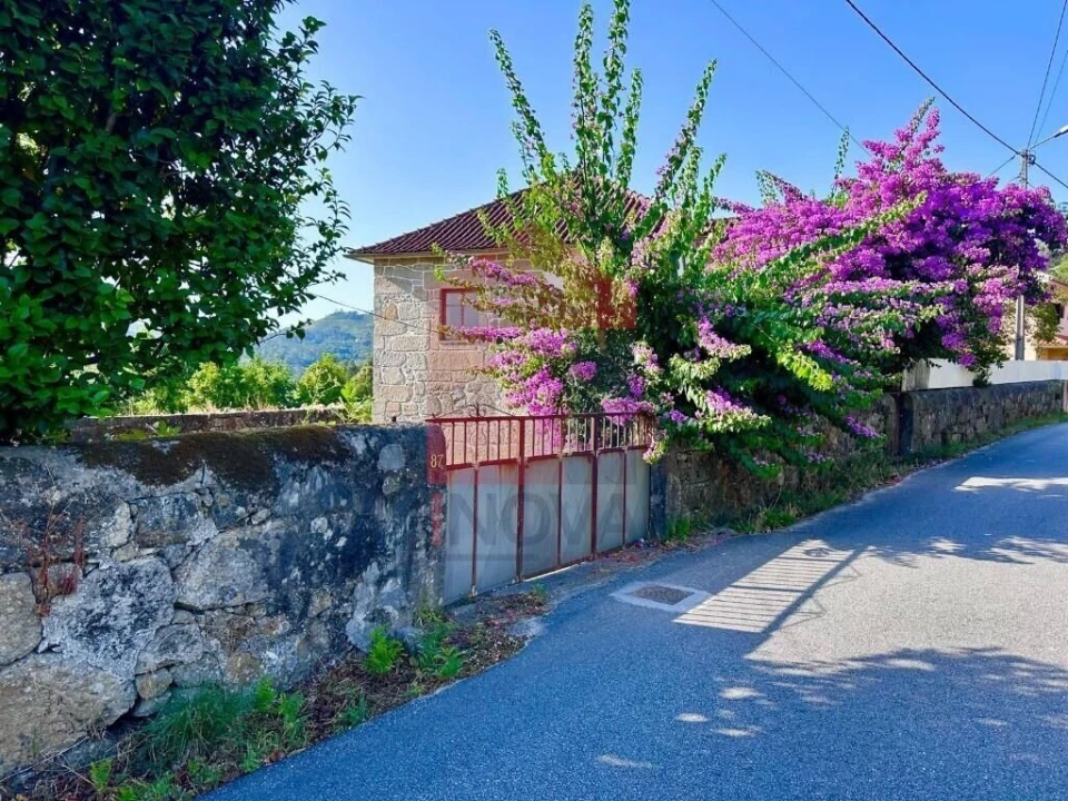 Moradia T4 para Venda em Sande, Vilarinho, Barros e Gomide Foto 31