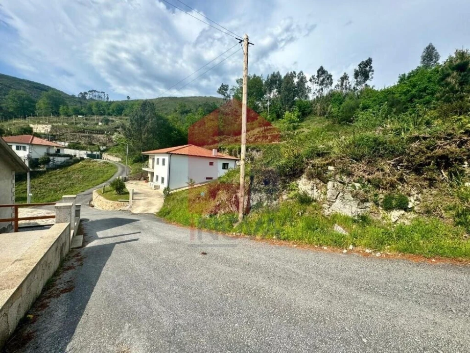Terreno para Venda em Sande, Vilarinho, Barros e Gomide Foto 13