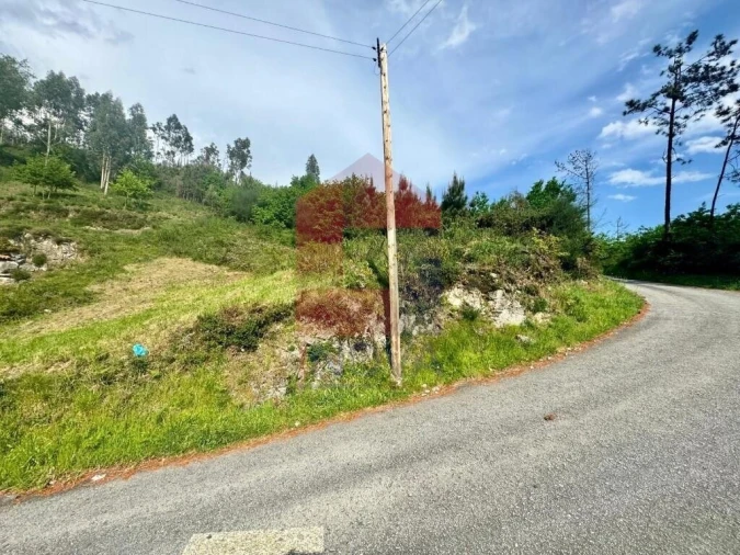Terreno para Venda em Sande, Vilarinho, Barros e Gomide Foto 11