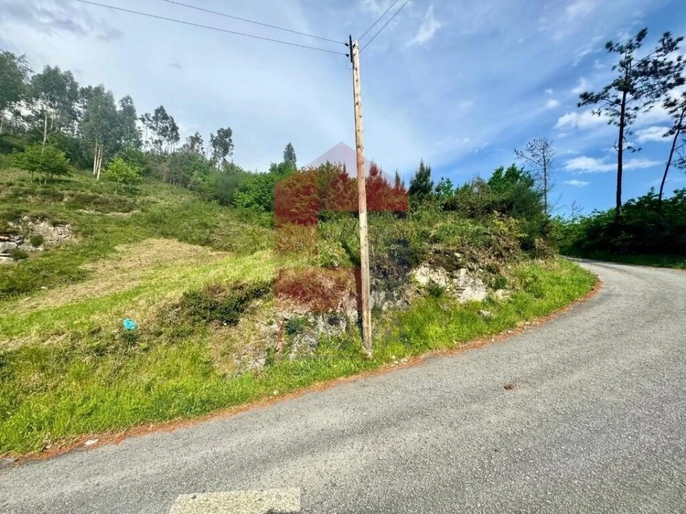 Terreno para Venda em Sande, Vilarinho, Barros e Gomide Foto 11