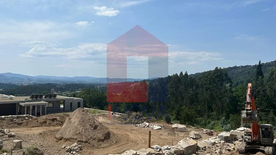 Terreno para Venda em Esqueiros, Nevogilde e Travassós