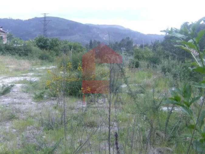 Terreno para Venda em Valbom (São Pedro), Passô e Valbom (São Martinho) Foto 4