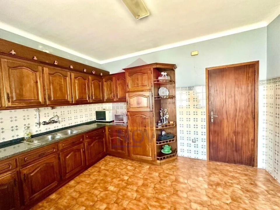 Moradia T3 para Venda em Ponte da Barca, V.N. Muía, Paço Vedro Magalhães Foto 3