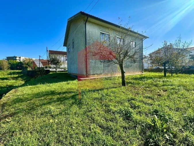 Moradia T3 para Venda em Ponte da Barca, V.N. Muía, Paço Vedro Magalhães Foto 27