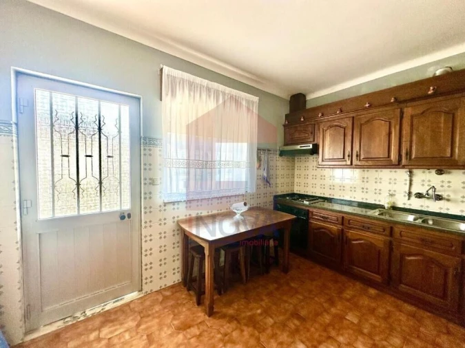 Moradia T3 para Venda em Ponte da Barca, V.N. Muía, Paço Vedro Magalhães Foto 5