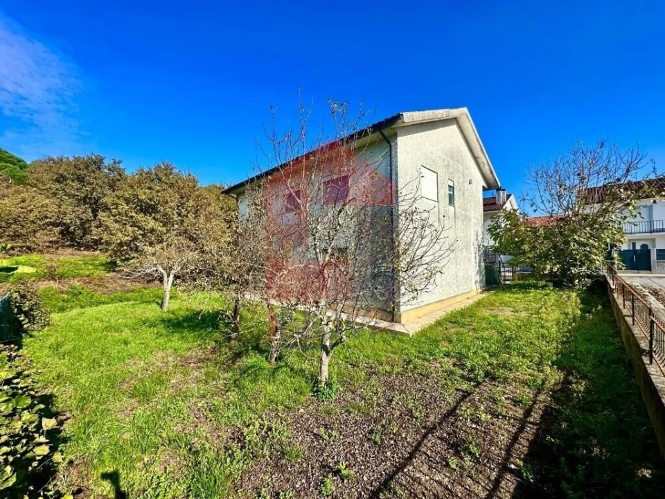 Moradia T3 para Venda em Ponte da Barca, V.N. Muía, Paço Vedro Magalhães Foto 31