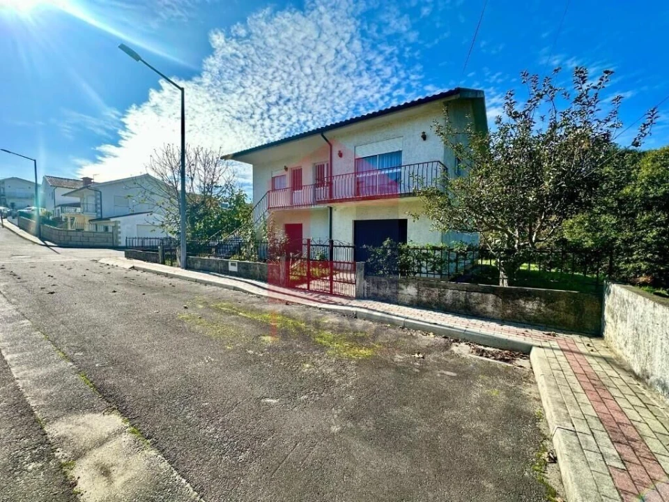 Moradia T3 para Venda em Ponte da Barca, V.N. Muía, Paço Vedro Magalhães Foto 35