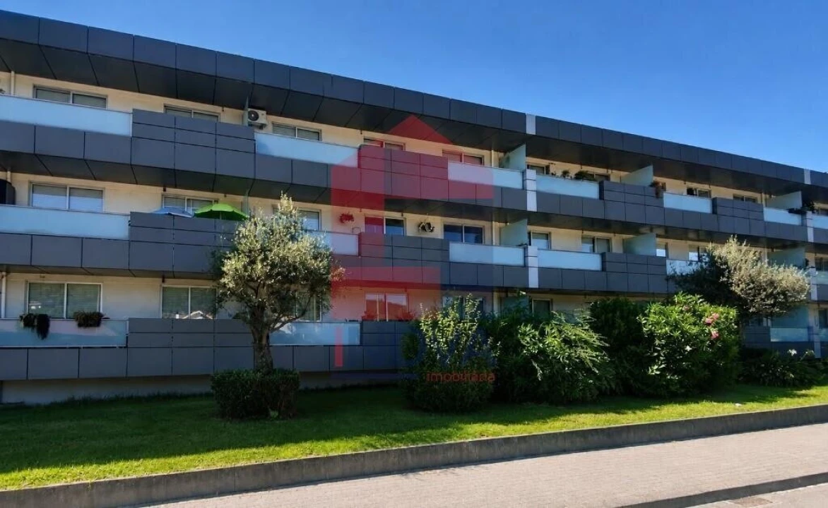 Apartamento T3 para Venda em Este (São Pedro e São Mamede) Foto 1