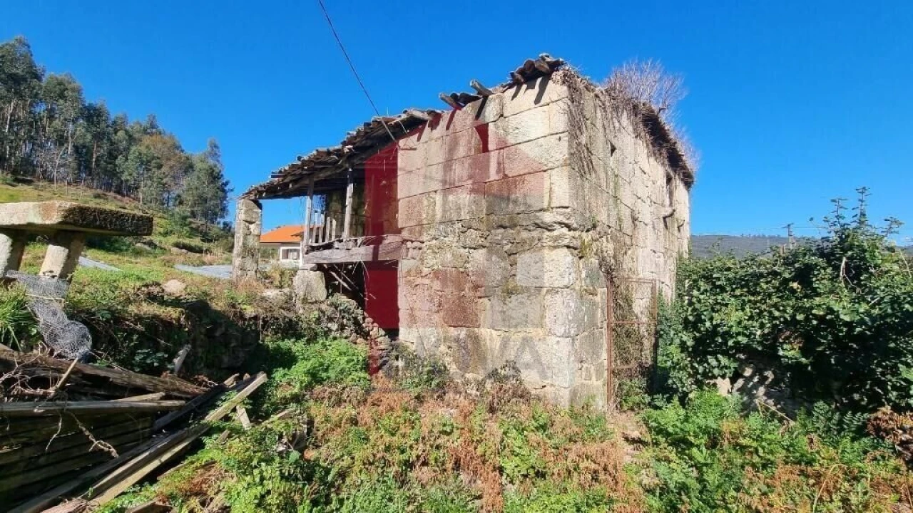 Quinta T0 para Venda em Pico de Regalados, Gondiães e Mós Foto 6