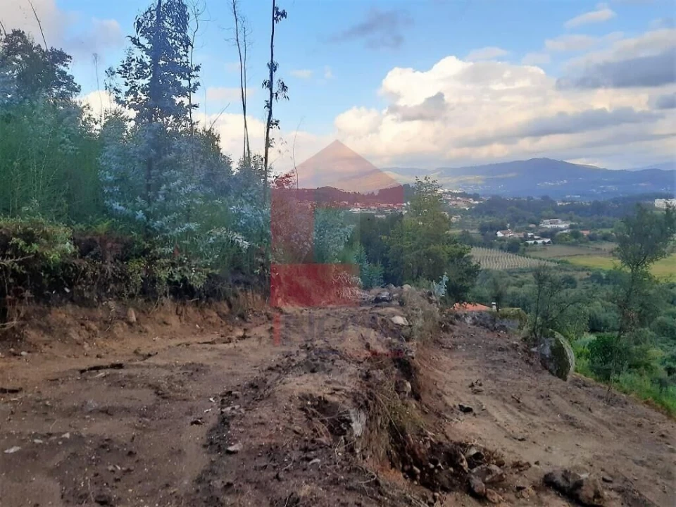 Terreno para Venda em Esqueiros, Nevogilde e Travassós Foto 5