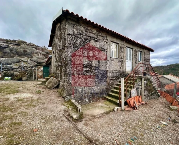 Moradia T2 para Venda em Chorense e Monte Foto 22