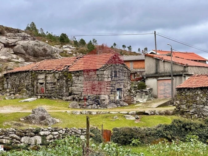 Moradia T2 para Venda em Chorense e Monte Foto 26