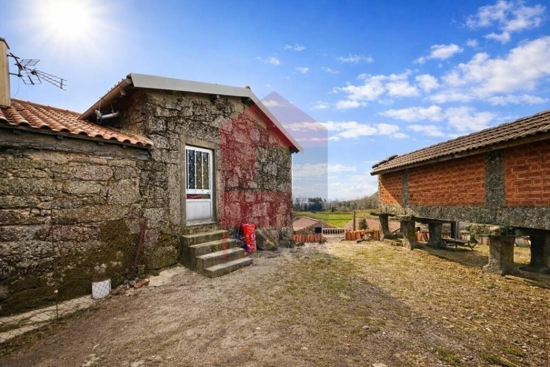 Moradia T2 para Venda em Chorense e Monte Foto 17