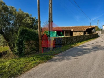 Moradia T0 para Venda em Sande, Vilarinho, Barros e Gomide