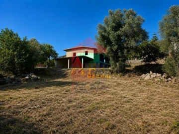 Moradia T0 para Venda em Sande, Vilarinho, Barros e Gomide