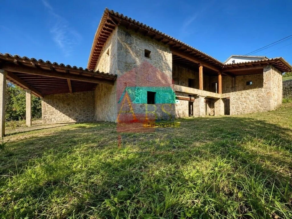 Moradia T0 para Venda em Sande, Vilarinho, Barros e Gomide Foto 2