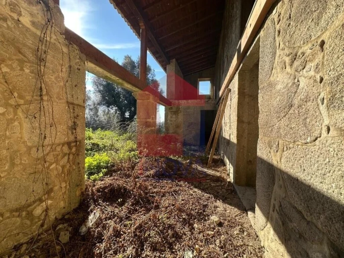 Moradia T0 para Venda em Sande, Vilarinho, Barros e Gomide Foto 8