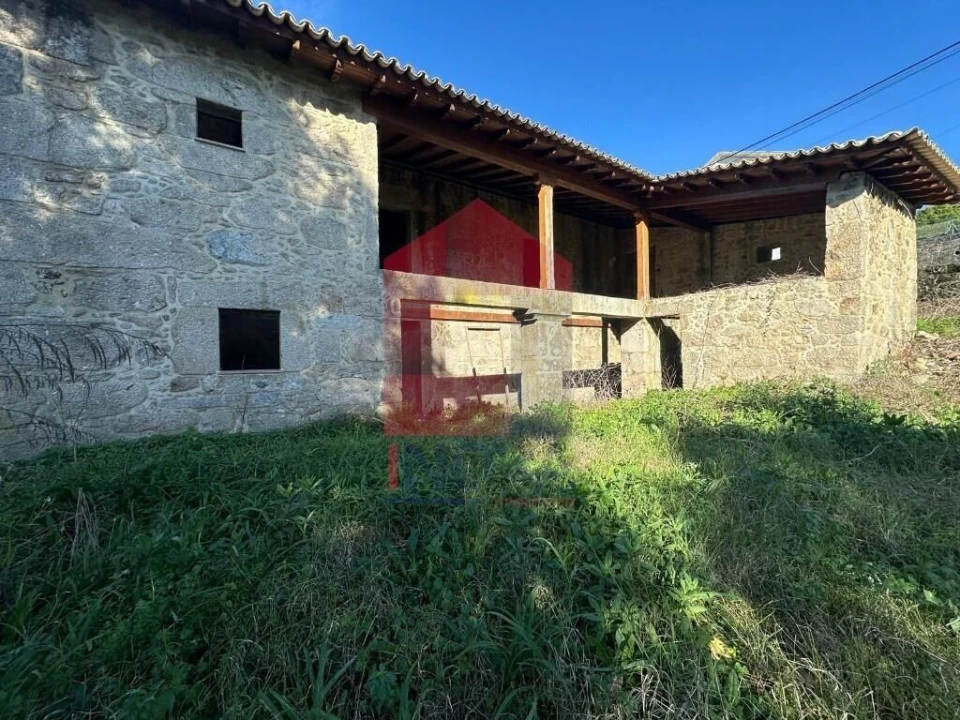 Moradia T0 para Venda em Sande, Vilarinho, Barros e Gomide Foto 24