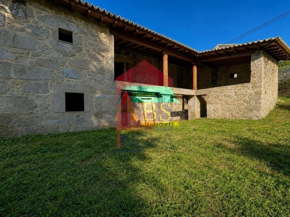 Moradia T0 para Venda em Sande, Vilarinho, Barros e Gomide Foto 23