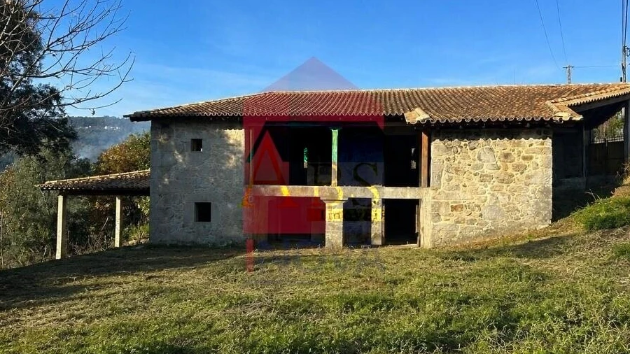 Moradia T0 para Venda em Sande, Vilarinho, Barros e Gomide