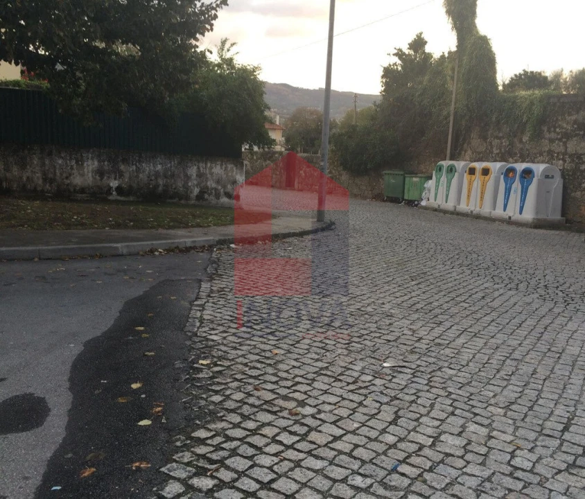 Loja para Venda em Ferreiros, Prozelo e Besteiros Foto 9
