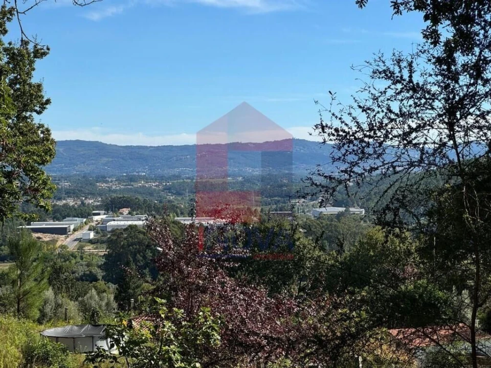 Terreno para Venda em Pico de Regalados, Gondiães e Mós Foto 10