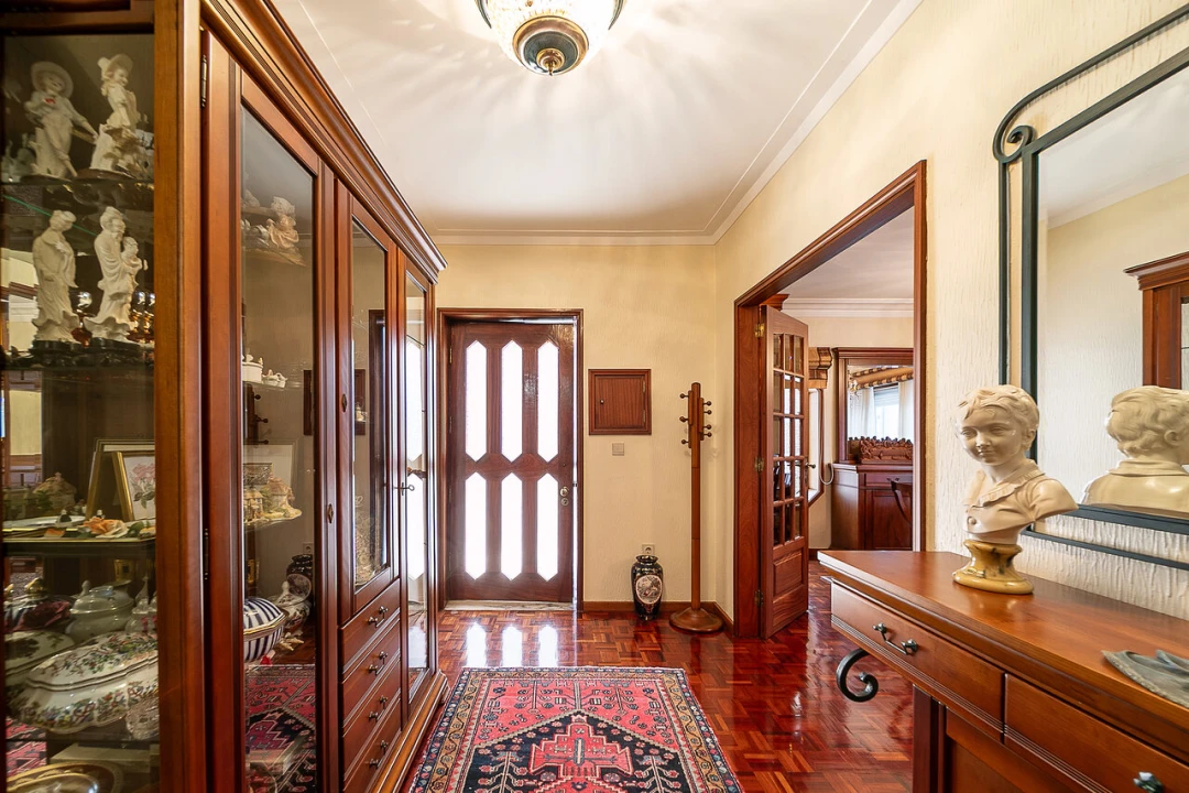 Moradia T6 para Venda em Mafamude e Vilar do Paraíso Foto 27