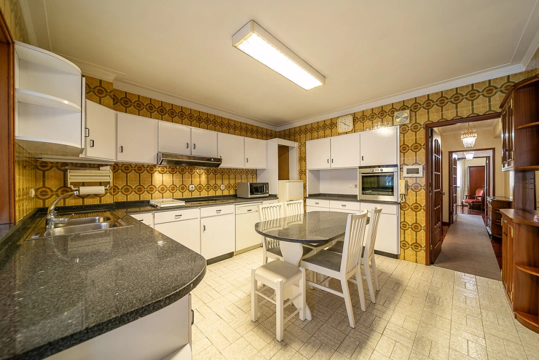 Moradia T6 para Venda em Mafamude e Vilar do Paraíso Foto 37