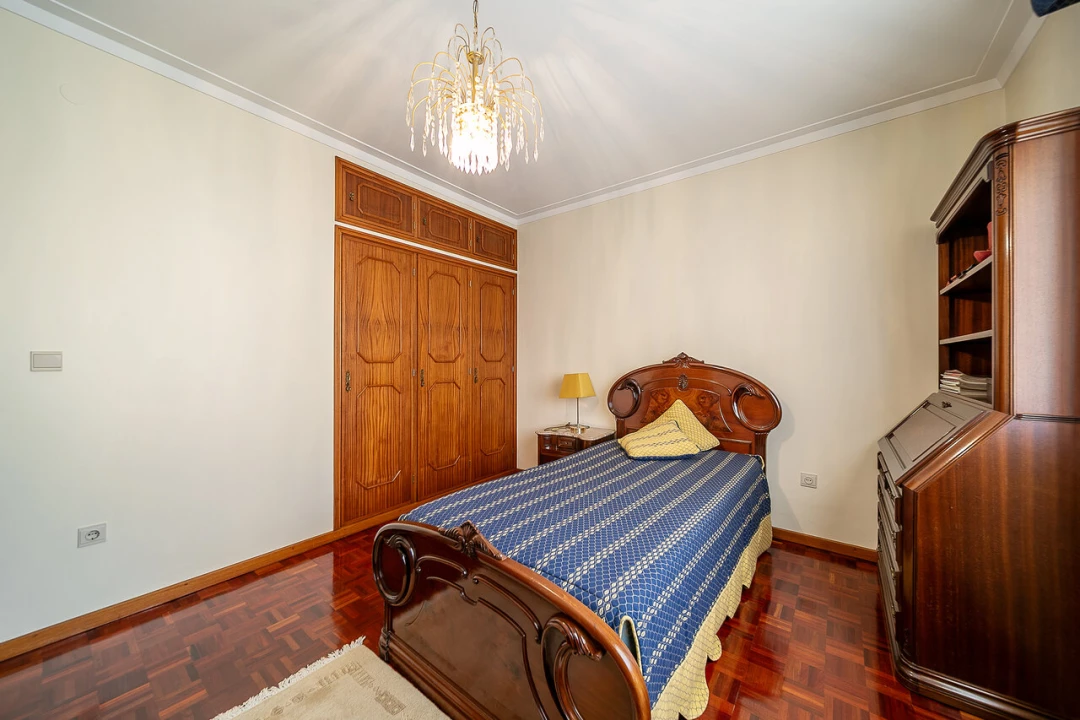 Moradia T6 para Venda em Mafamude e Vilar do Paraíso Foto 52