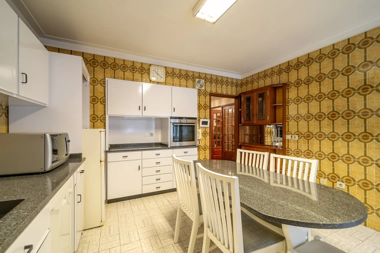 Moradia T6 para Venda em Mafamude e Vilar do Paraíso Foto 35