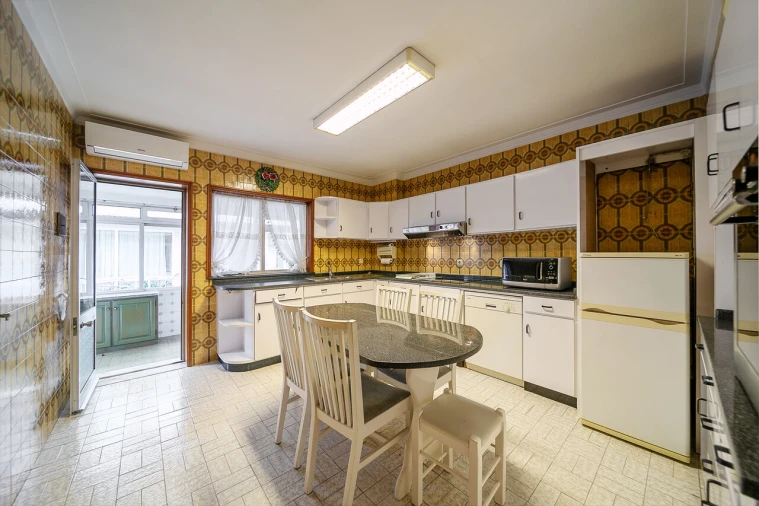 Moradia T6 para Venda em Mafamude e Vilar do Paraíso Foto 36