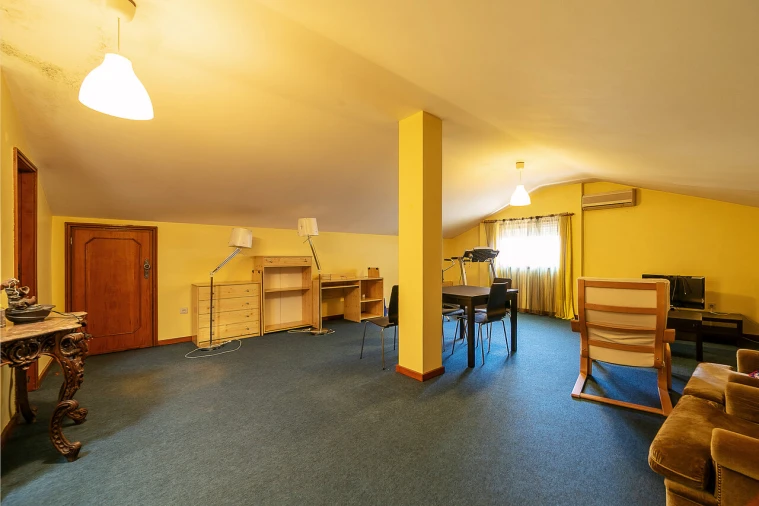 Moradia T6 para Venda em Mafamude e Vilar do Paraíso Foto 56