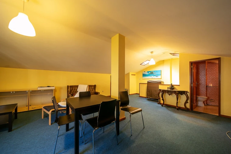 Moradia T6 para Venda em Mafamude e Vilar do Paraíso Foto 58